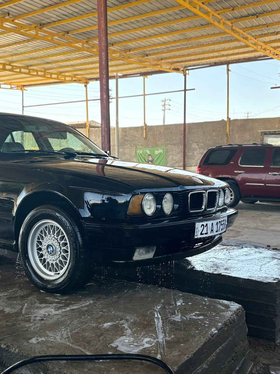 سلام عليكم حبايب
بي ام 525i 🔥
موديل 1992🏁
تبريد ثلج❄️
سياره نصبتها تخبل وبلواقع احله من صور🔥
فتحه سلايت🩵
غرفه نضيفه زينه🫰🏻
سعر السياره (60)وبي مجال 
//بس شراي يراسل 
رقم للاتصال فقط/‭***********‬
