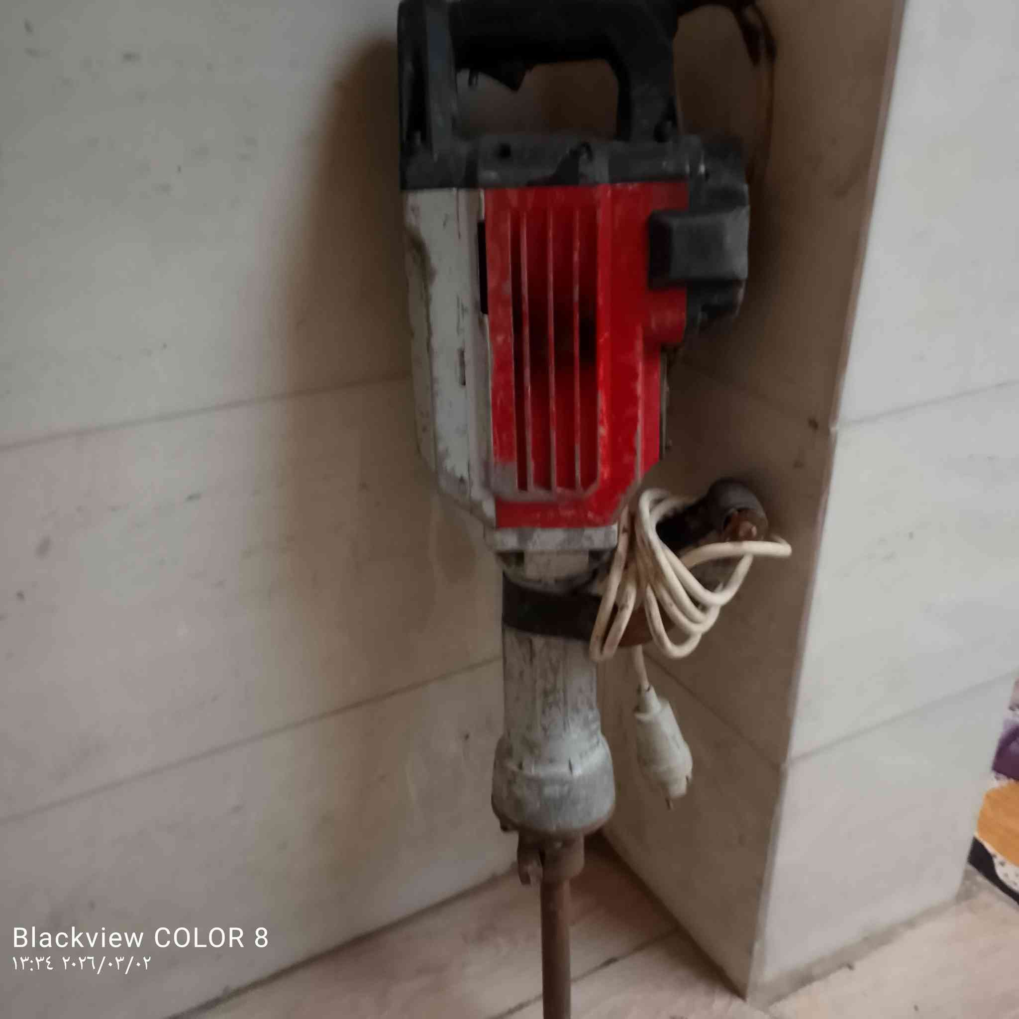 سلام عليكم دريلات كسار السعر لواحد 70 دريلات تقشير سعر الواحد 40 لستفسار ***********
