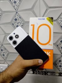 تكنو سبارك ١٠ برو • ٢٥٦ • شرخ خفيف