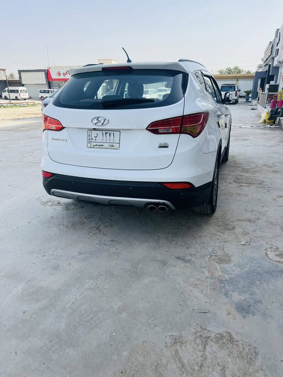 السلام عليكم
للبيع سنتافي موديل 13 

مكفوله من الضربه 

7 راكب 

محرك 6 سلندر 

باسمي تحويل ثاني يوم 

رقمها بغداد 

باسمي تحويل ثاني يوم 

مكاني بغداد المشاهده  قرب كليه الرشيد 

السعر 160 وبيها مجال 

للاتصال عبر الارقام التاليه 

*********** 

***********
