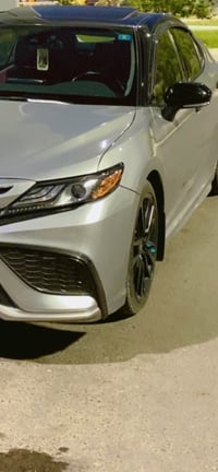 عندي ويل 19 كامري  اريد مراوس ب ويل 17/18  الي عنده أكون ممنون  ‭0772 ...