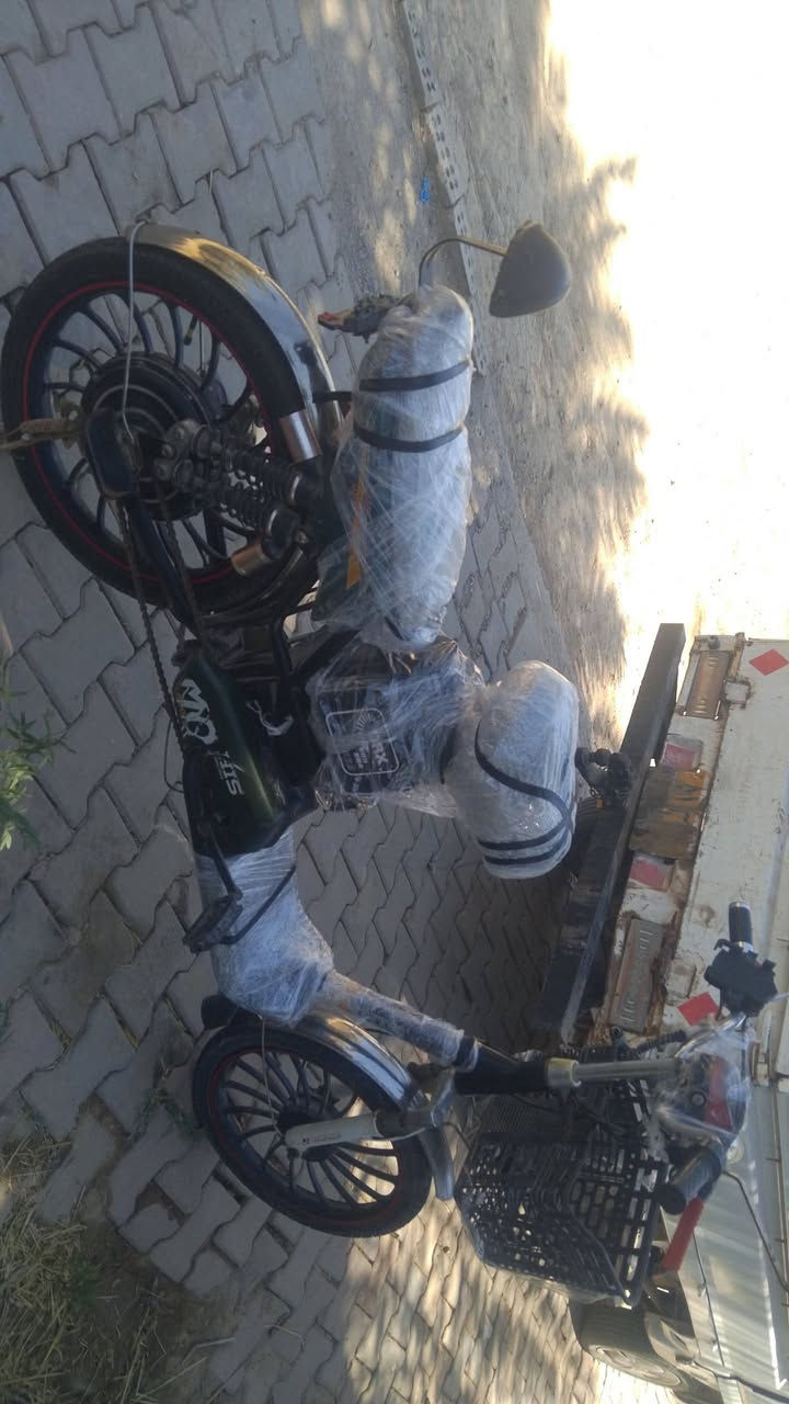 📍دراجة للبيع العنوان: ديالى _قضاء الخالص _منطقة التحويلة السعر: 250الف. الاستفسار مراسلة الصفحة.......!!


**إذا كنت صاحب هذا الإعلان وتريد حذفه لأي سبب، رجاءا أرسل رسالة إلى الدعم الفني**