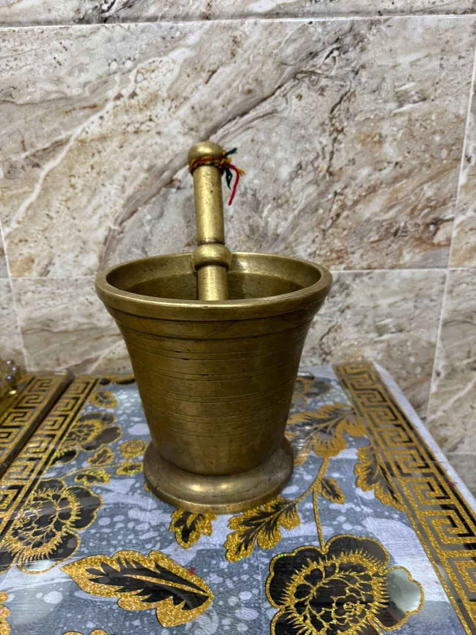 سلام عليكم هاون تحفة قياس 20قطعة تخبل مخطط وزن 10 كيلو وزن ثقيل قطعة تخبل سعر خاص او اتصال ***********
