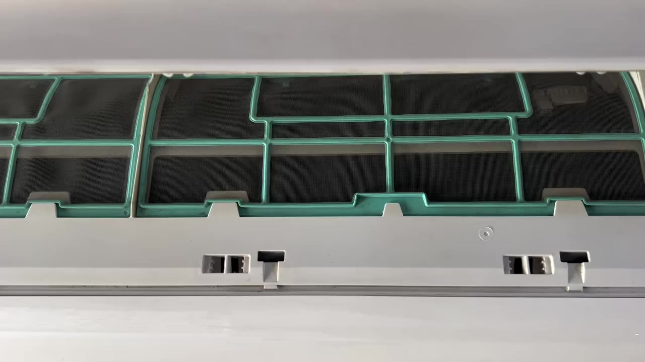 سلام عليكم سبلت للبيع سبب وعود الكاذبة *********** مكاني بغداد بلديات  السعر 225الف
