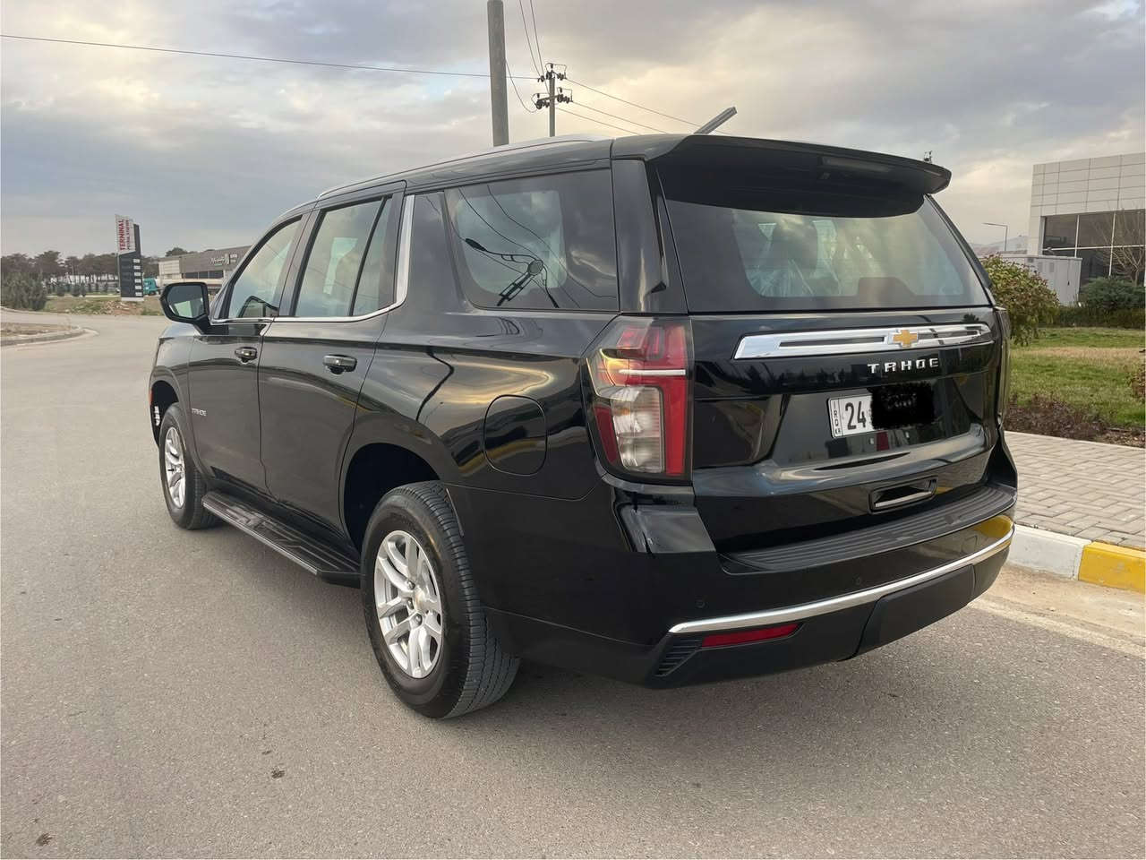 تاهو موديل ٢٠٢٣  مواصفات LS 
صفر شريكة منصور
دعامي لي دعامي ماكو صبوغ ما بي بارد و شوخط
٤٩ مايل يمشي
مواصفات ثلاجة شغال كامل زينون ليد كشنات كهرباء  رادار تبريد مركزي   سعر ٤٨٠$
مكان سليمانيه
***********بيا واتس اب
ادمىن❤️
