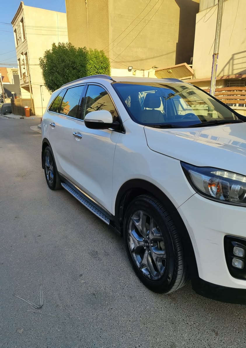 سورنتو 🚙
‏‎سلام عليكم بيع فقط
موديل٢٠١٨
خليجي
محرك V6 3500

المواصفات 
السيارة كامله
🌹🌹🌹🌹

                       ((((🔴المواصفات🔴))))

1- بصمة 
2- كامرة خلفية
3- حساس امامي
4- حساس خلفي
5- مري شفط
6شاشة كبيرة اندرويد كامرة ذيل 
7- كشن السايق كهرباء
8- تحكمات استيرن جهتين
9- مانع انزلاق
10- اشاير بالمري الجانبية
11- بردات خلفية
12- نضام ترحيب
13- Eco نظام
14- نظام sport
15- ويل كب 
16- بلوجكتر
17- بدأت ستيل
18 لد امامي
19 مري شفط 
20يدات استيل 
21 انارا داخليه 
سيارة كاملة ماعدا بيبان الخلفية مصلح على بارد شي بسيط
 الاتصال على الرقم *********** 
 مكان السيارة
كربلاء المقدسة
سعر ٢٢٥
رقم ذي قار باسمي
