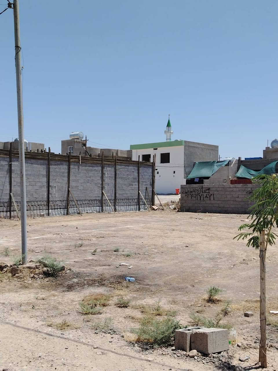 قطعة ارض للبيع ٢٠٠ متر زراعي طابو اسود كركوك حي بدر.
موقع القطعة على الخريطة https://maps.app.goo.gl/92kEqddSaN3zLJR27
رقمه ٢٧٥ خلف مدرسة الشهيد عباس كاظم
ومقابيله فوج الحشد
موقع كاملة صاير بيوت وخلف القطعة مسجد موجود
كهرباء مي مولد واصل
سعره ٢٨ مليون وبيه مجال
للتواصل ماسنجر او موبايل
***********
