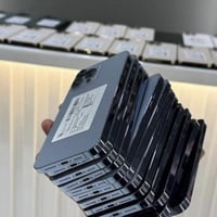 ايفون 13 برو ماكس 256 • بطارية 89/82 • القائم