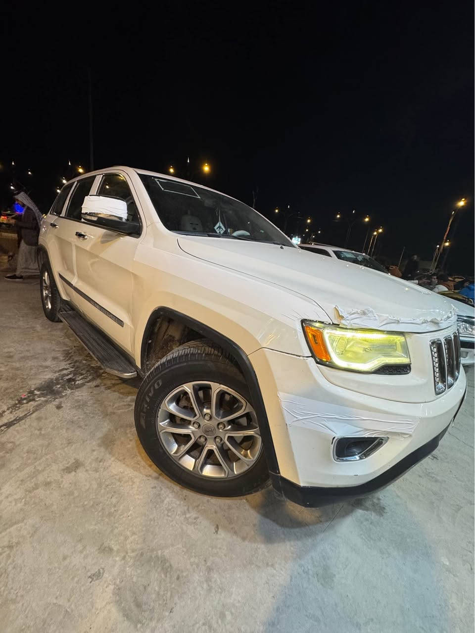 سلام عليكم جيب لاريدو 2011لمتدد

• ✔️ فتحة سقف كهربائية (سنروف)

 • ✔️ مقاعد جلد فاخرة

 • ✔️ كشنات مريحة مع تحكم كهربائي للمقاعد الأمامية

 • ✔️ تدفئة للمقاعد (حسب الفئة)

 • ✔️ ستيرن جلد متعدد الاستخدامات

 • ✔️ مثبت سرعة

 • ✔️ نظام تشغيل بدون مفتاح (بصمة)

 • ✔️ شاشة معلومات وسطية

 • ✔️ بلوتوث + مدخل AUX / USB

 • ✔️ نظام صوت ممتاز

 • ✔️ مكيف أوتوماتيك ثنائي التحكم

 • ✔️ مرايا كهربائية مع تسخين

 • ✔️ نوافذ كهربائية بالكامل

 • ✔️ كاميرا خلفية (في بعض الفئات)

 • ✔️ حساسات خلفية

 • ✔️ جنوط ألمنيوم

 • ✔️ إضاءة ضباب أمامية

 •الحادث تبديل جاملغ وبنيد 

السعر 155وبيه مجال لشراي 

مكينه 6سلندر 

*********** ناصرية, ذي قار
