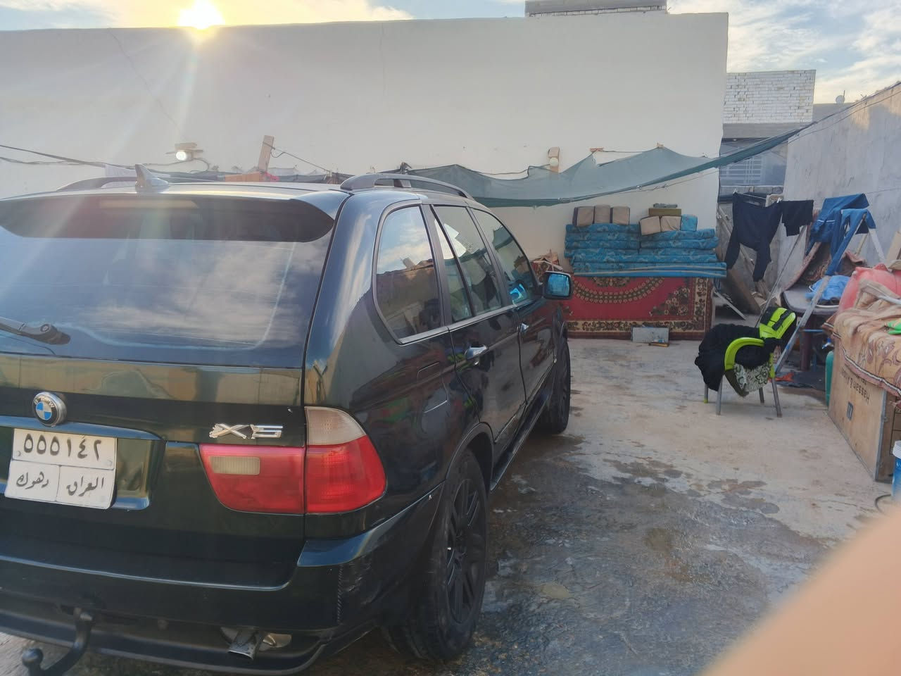 السلام عليكم بي ام 2001 اكس فايف السياره تخم تاير حداديه مكينه حاويه جديده كير تبريد  تتفى مكفولات رقم دهوك الاماني سنويه ساقطه مكان السياره حله بابل للاستفسار الاتصال على رقم الهاتف ***********
