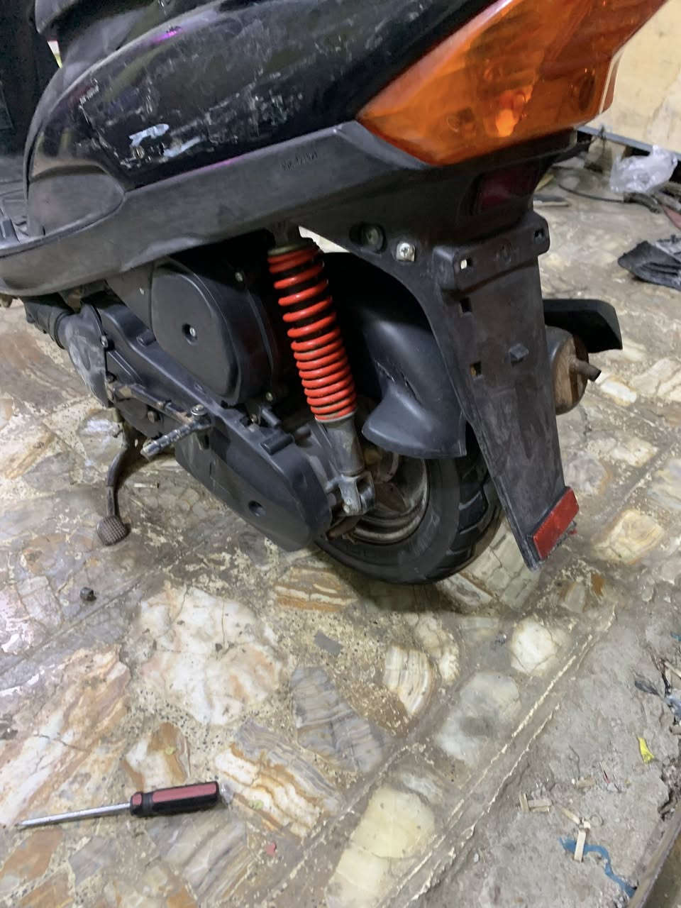 سلام عليكم ماكس عدله ٤٩ دراجه كله بلادي بس صدر تجاري شلعه معدل مفتوحه مره وحده مبدل فقط كازكيت كله بلادي سعر ٦٥٠ مو شراي لاتدوخني رجاءً رقمي ***********
