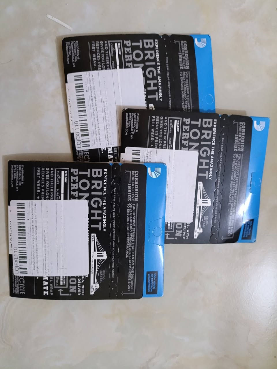 السلام عليكم اوتار كيتار كهربائي من شركه D'Addario الحجم (10-46)
سعر القطعه 8000 دينار بس


**إذا كنت صاحب هذا الإعلان وتريد حذفه لأي سبب، رجاءا أرسل رسالة إلى الدعم الفني**