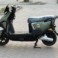 شباب دراجه شحن اللبيع دراجه زيرو زيرو غير مستخدم اليوم اخذتها وريد أبي...