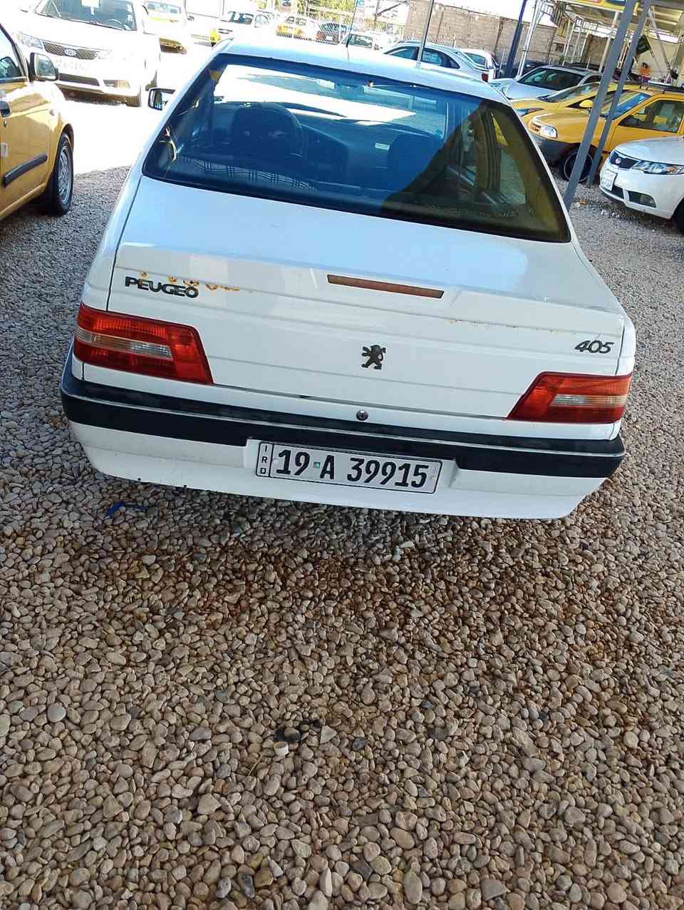 سلام عليكم بيجو اكد ٤٠٥ مكفوله من الصبغ والتبديل محرك كير تبريد حداديه مكفولات تخم تاير جديد ماشيه ١٢٠ الف مكان السياره كربلاء السعر ٤٧ وبيها ومجال بسيط ***********
