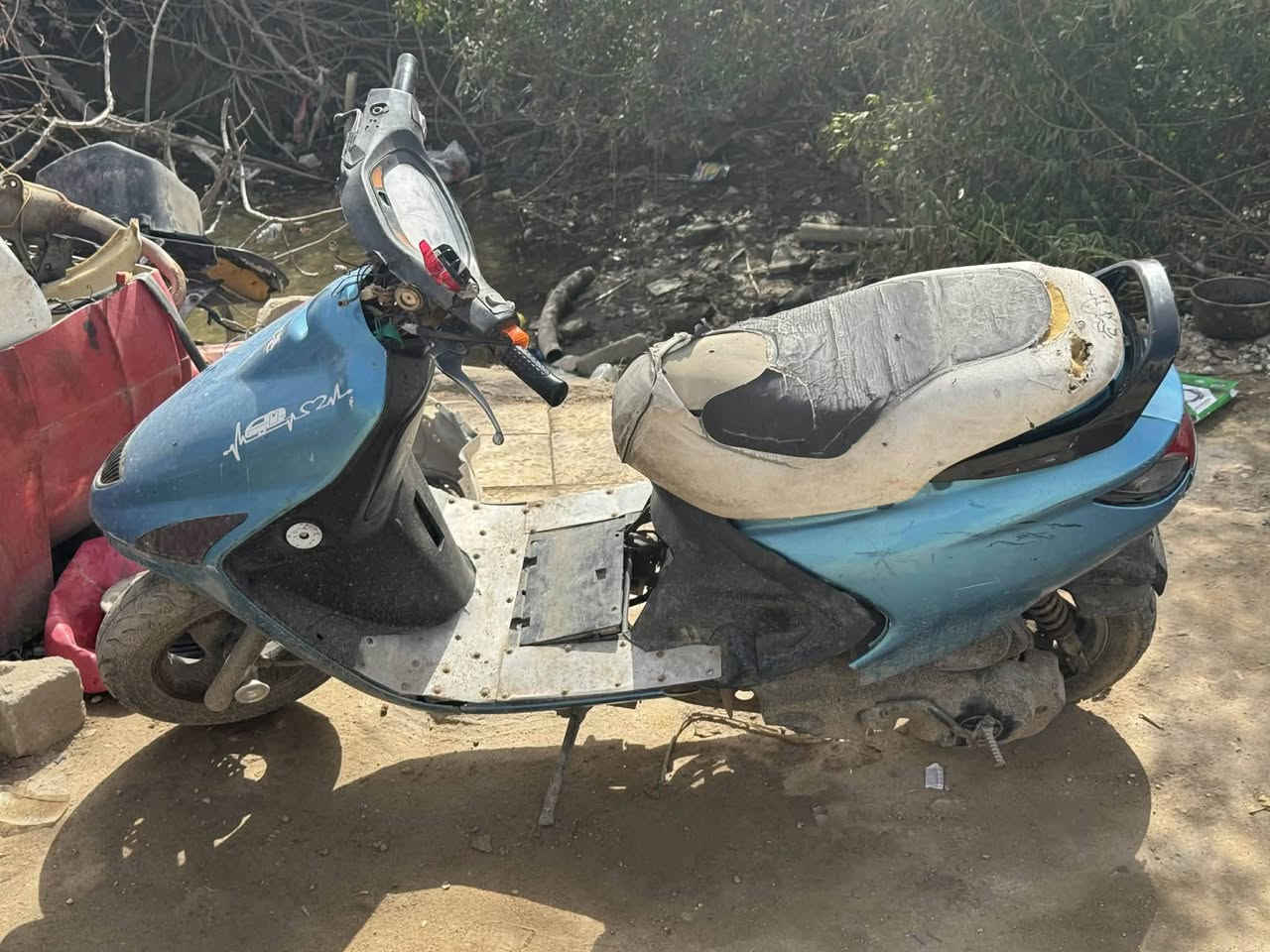 دراجه للبيع مكينه مامجيوسه ولامجفته
للبيع رقم راعيهه 
***********
