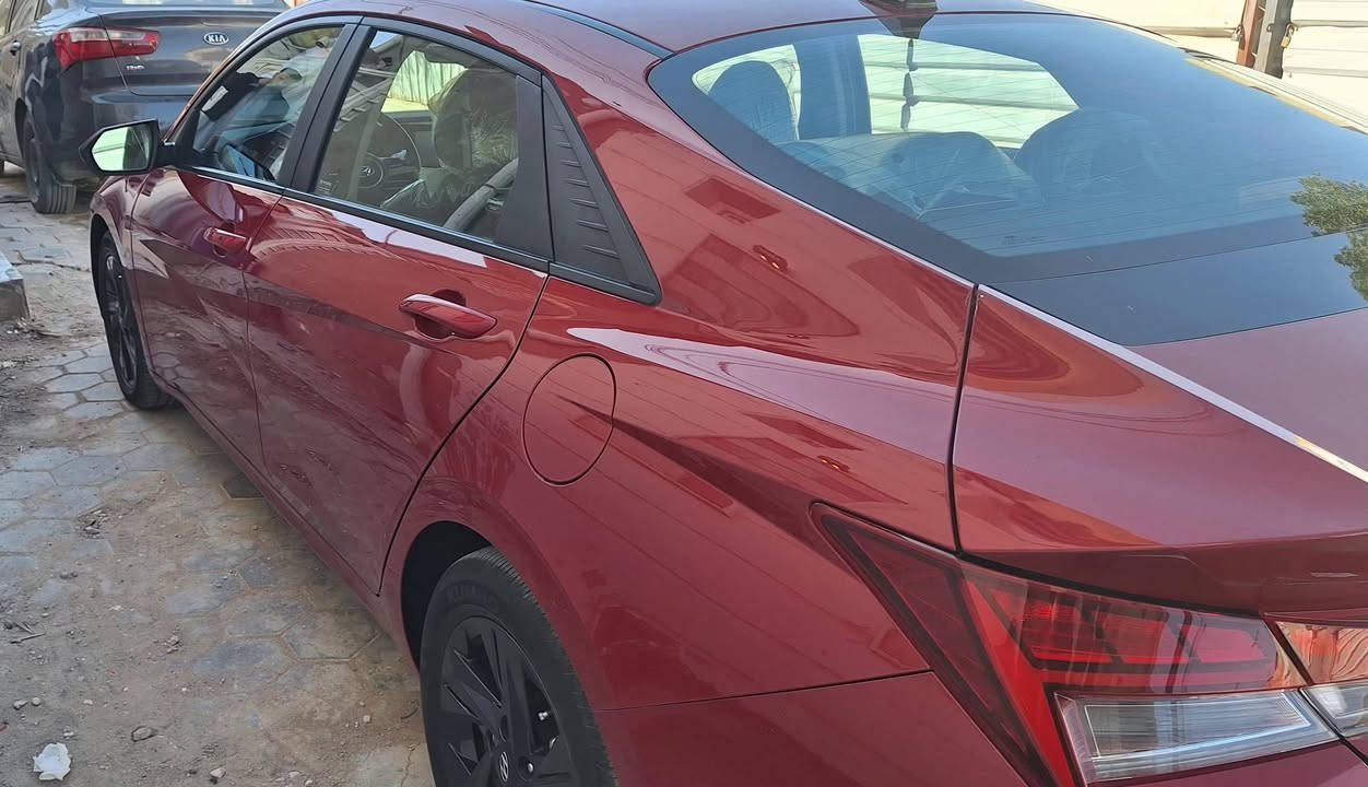 السلام عليكم النترا 2023 هايبرد (شحن ذاتي) امريكي مكينه2000فول مواصفات ماشيه59 حادث قبق لصندوك مكانه النجف لسعر163 سونار مرفق ***********
