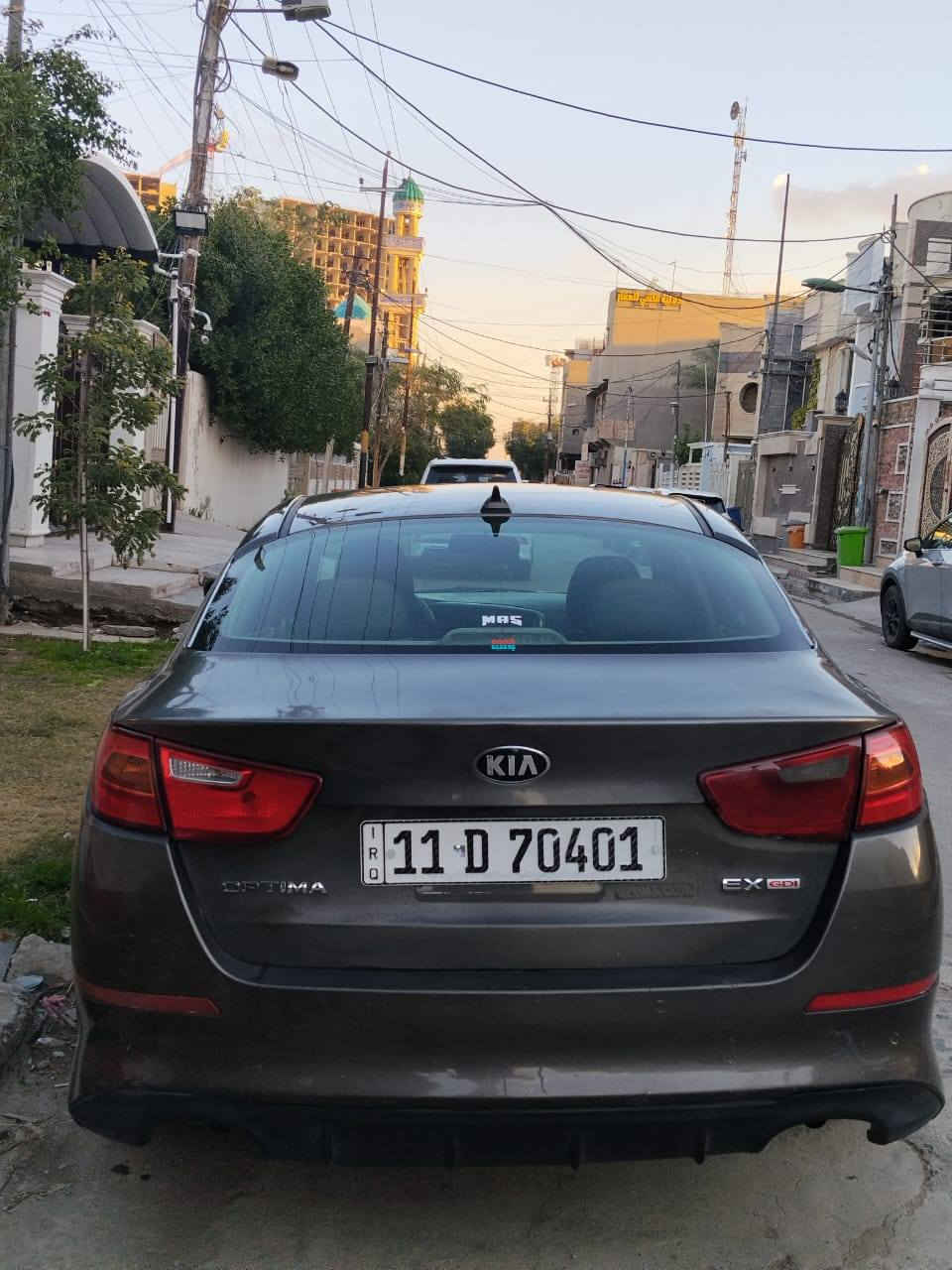 ‏‪كيا اوبتما للبيع 
موديل 2014
وارد امريكي 
حادثه قبق صندوق فقط وصار بيه صبغ هنا بالعراق باب السائق
سياره خير من الله وجاهزه 
كير محرك مكفول 
محرك جي دي اي 
ماشيه 112
باسمي 
صدر 60%
السعر 115وبيه مجال جدا قليل 
العنوان بغداد البلديات قرب الأمن العامه 
للاستفسار على الرقم
 ‏‪0770 348 8275‬‏ بغداد, العراق
