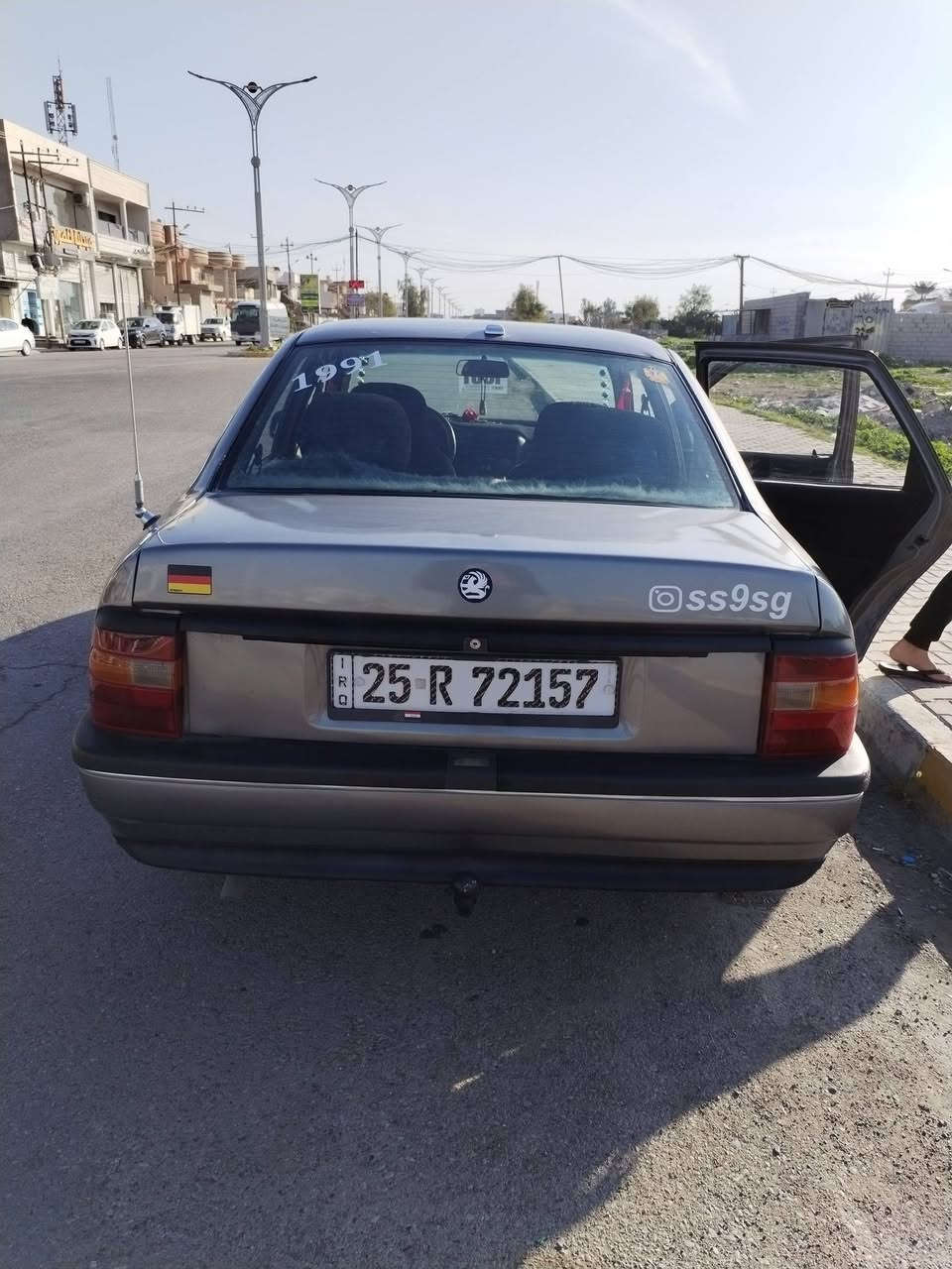 اوبل فكتره موديل ١٩٩١ محرك ١٨ صبغ عام جماليه سنويه ٢٧ سياره نضيفه تاخده متصرف علي السعر 48 بي مجال حك الجيه الاستفسار راسلني خاص


**إذا كنت صاحب هذا الإعلان وتريد حذفه لأي سبب، رجاءا أرسل رسالة إلى الدعم الفني**