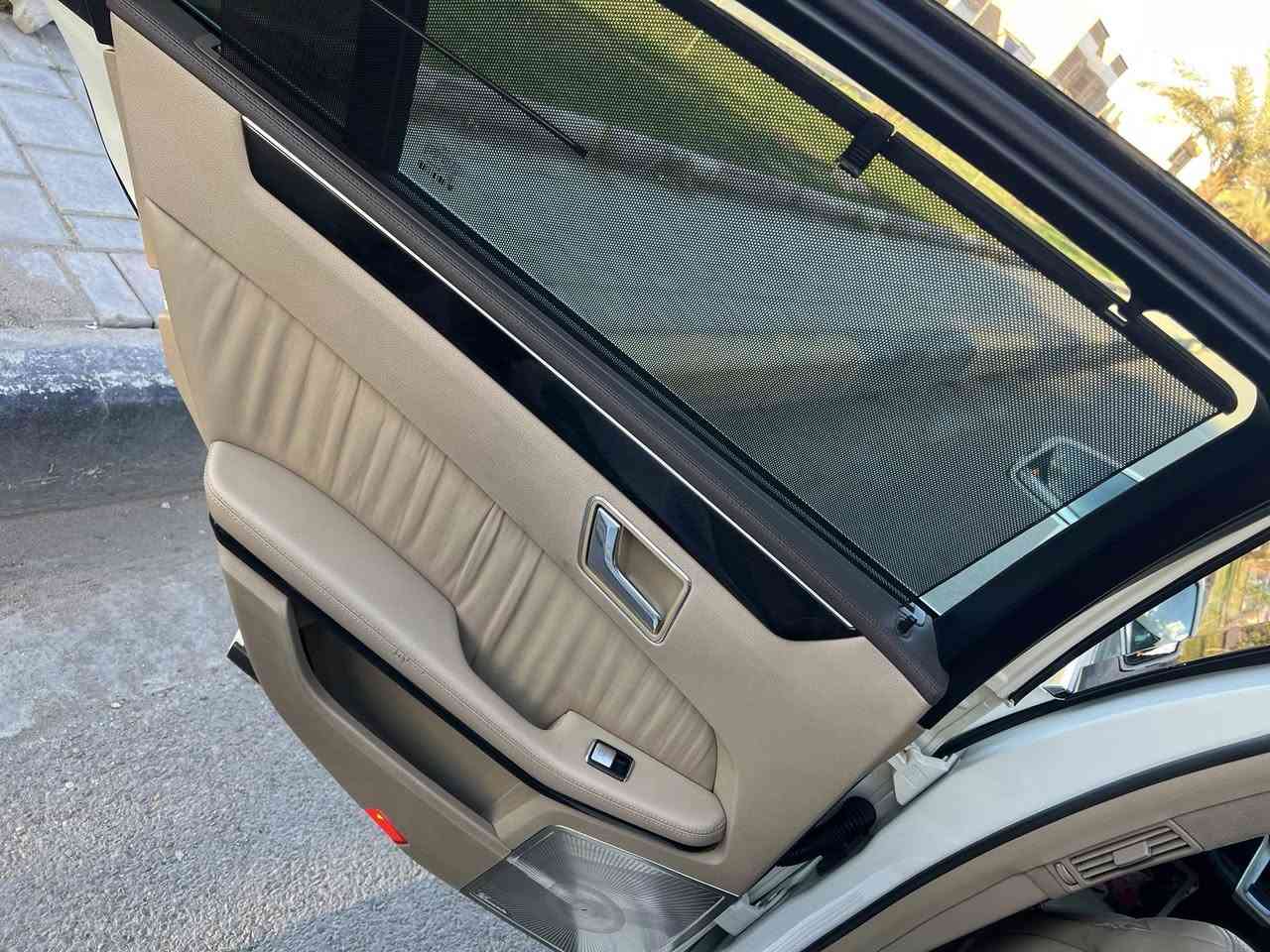 السلام عليكم للبيع فقط 212
موديل 210 بأسمي 
وارد خليجي وفول 1/1 قطعتين تبديل ابلاد او مكانين صبغ جدآ بصيط السعر 175
ماشيه 130 حقيقي العده والكتلوكات موجوده

***********    العنوان الكراده غير متواجد عل فيس
