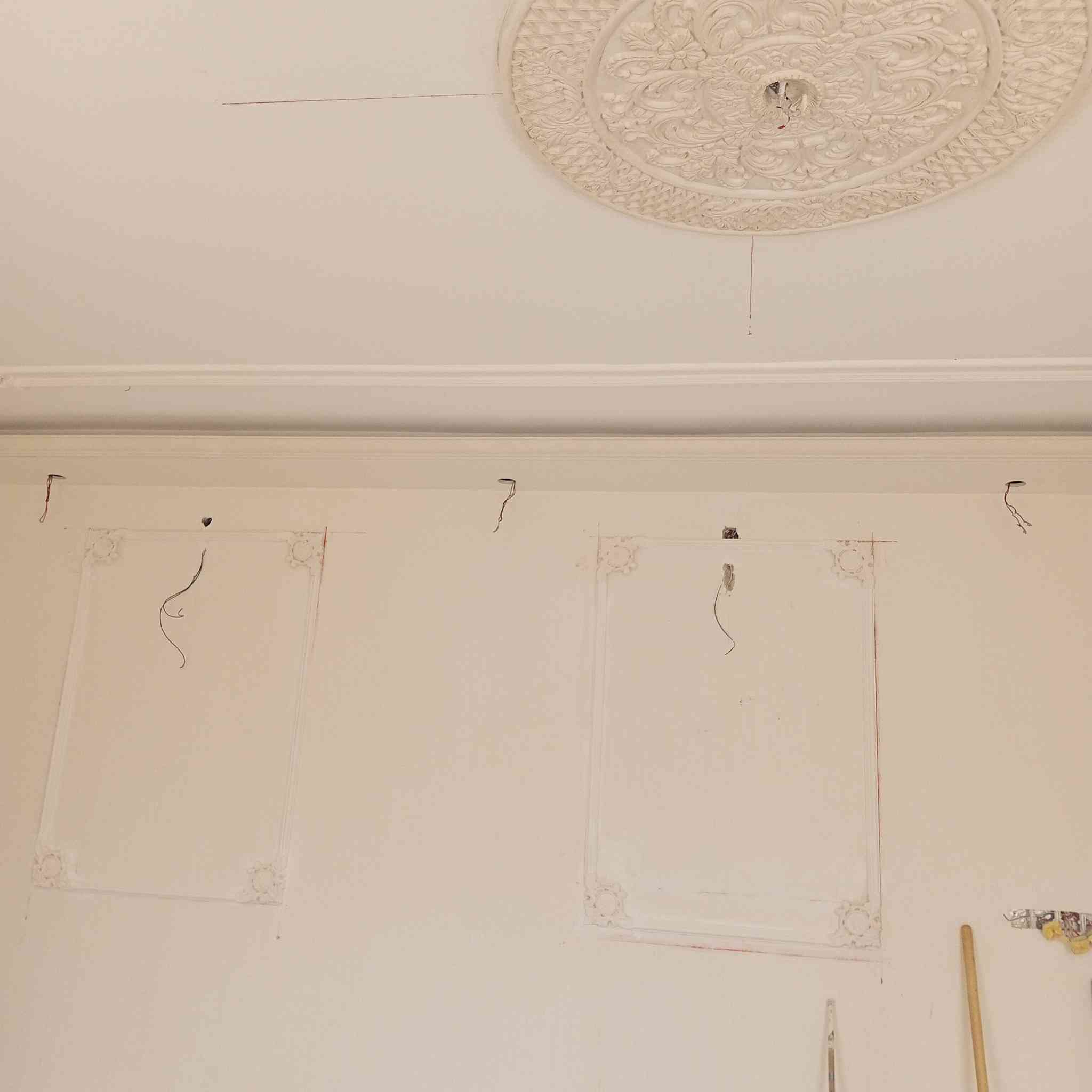 سلام عليكم حبايب طبعاً نعمل الجميع الديكورجبس بورد والملكي المغربي والسقوف الثانويه هذا جزء من عملنه الديكور 🔨🔨
"اسعار مميزة كرسته وعمل بسعار مناسبه  العنوان #الانبار اي استفسار تواصل  الخاص اوعل الهاتف/***********
و بأسعار مناسه للجميع
