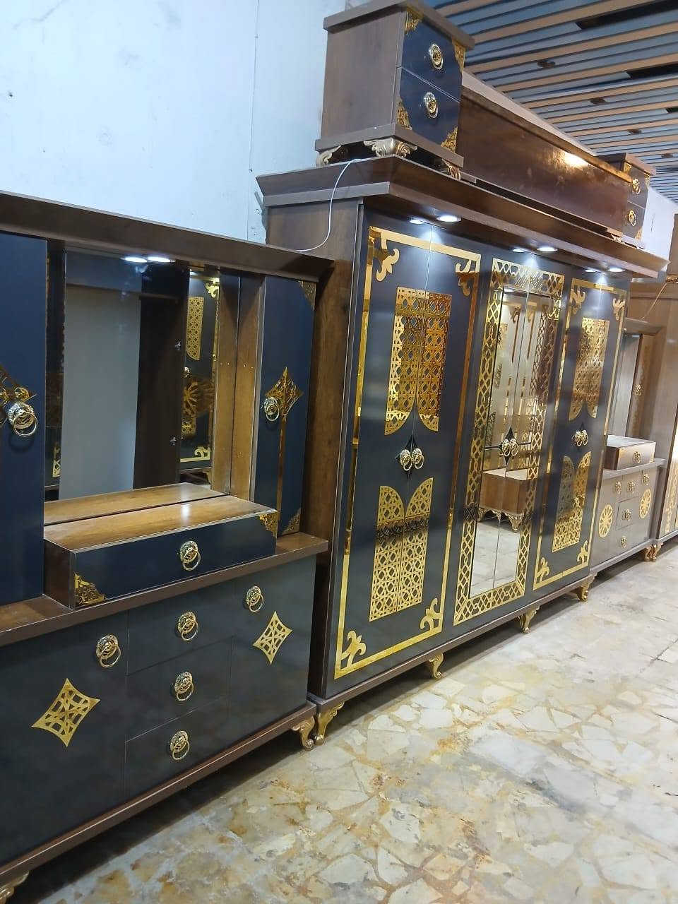 غرفة نوم جديدة  قياس 250 غماقه 50 شنفيره كبيره 4 سحابات عرض 120سم غماقه 40 .ميلامين 18سم حرف ماكينه مكفوله... العنوان الشعار مقابل مشفى دار الشفاء... السعر 450 دولار 
للتواصل عالرقم//0941734887/ واتس واتصال


**إذا كنت صاحب هذا الإعلان وتريد حذفه لأي سبب، رجاءا أرسل رسالة إلى الدعم الفني**