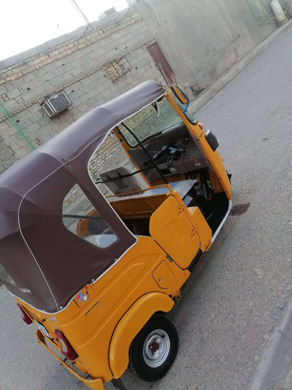 السلام عليكم شباب تكتك للبيع موديل 22 مكفوله كفاله عامه
رقم تواصل ***********
