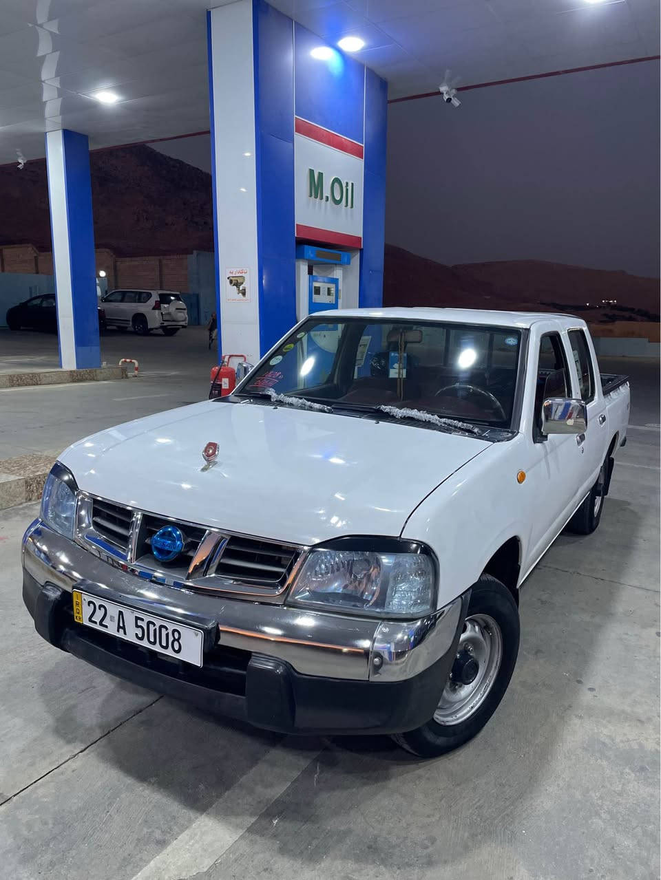 نیسان پیکاب ٢٠٠٧  بێ سبوخ بی لێدران 
گیرو مەکینە کارەبای هەموی بەشەرت. سەنەوی نوێیە  رەقەم باریکە بەناوی خۆمانە
٤تایەی تازە لەسەرە.  توند و تۆڵە تەبریت لەسەر سویج.  هەموشتەکی بەشەرتە. سحریشی ١١٤ مەجالەکی برایانەیە
شوێن نەحیەی بالیسان
***********
کۆرەکیش بەس ڤایبەرو. وەتس ئەپی لەسەرە 
*********** أربيل, العراق
