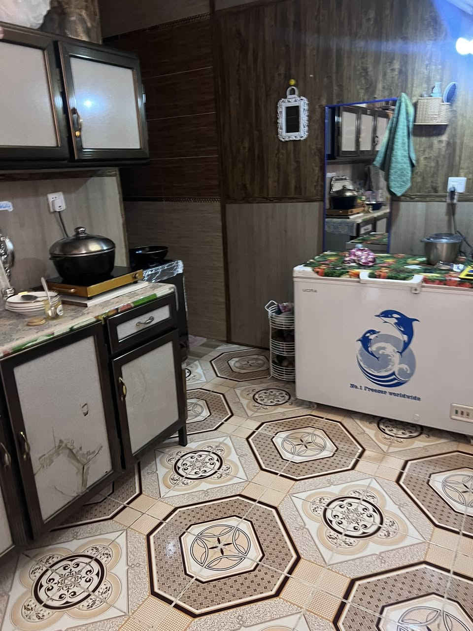 بيت للبيع دور الزراعه الثانيه اول فرع سادس بيت 
***********
