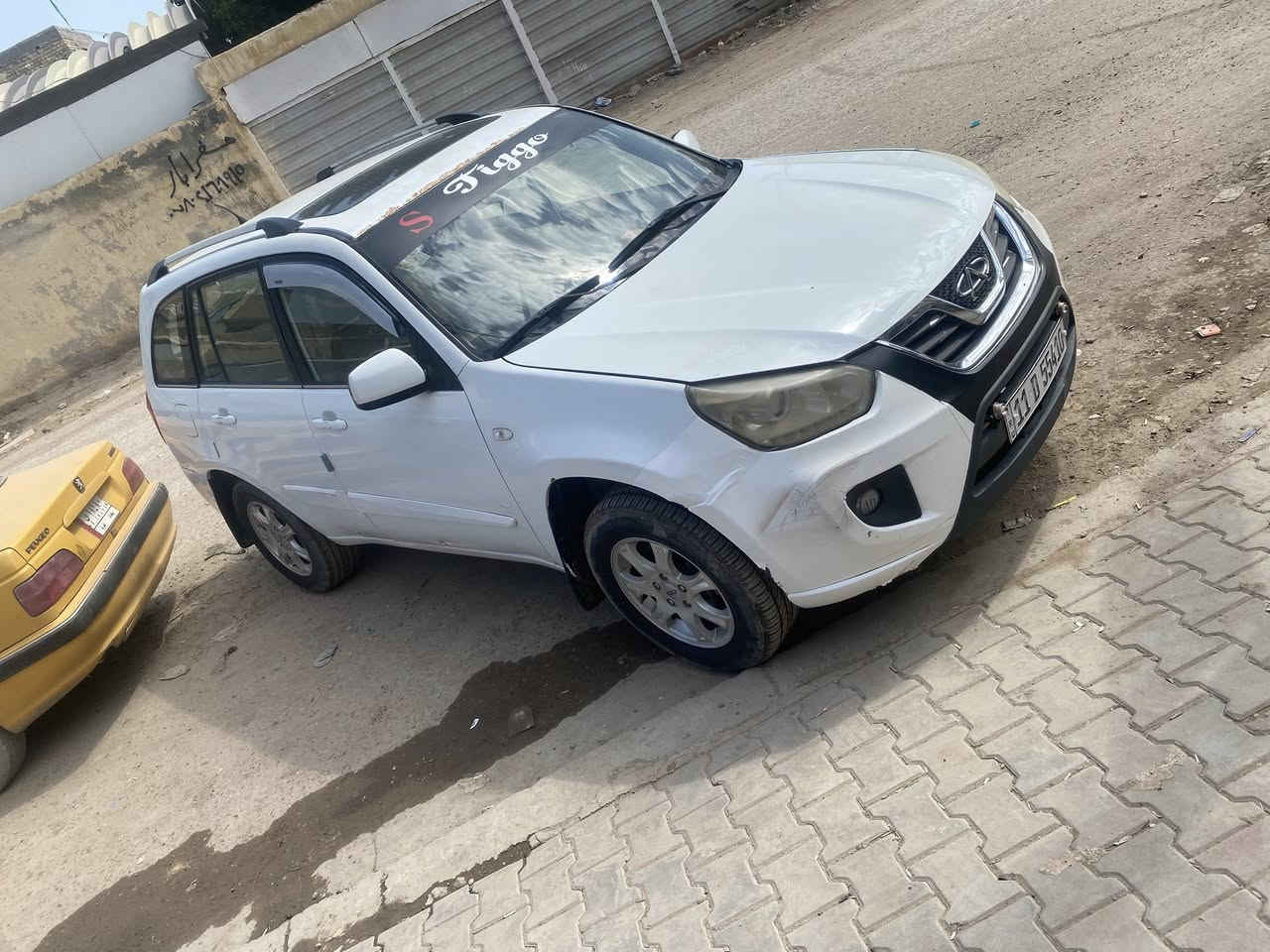 سلام عليكم تيكو/12شكل13.
مكفوله من الضربه 

كير مكينه مكفولات 

غرفه نضيفه حيل 

رقم بغداد انكليزي بسمي

تبريد ثلج 

ماشيه 150 

سياره بلاديه

سعر 55 

هاتف ***********
