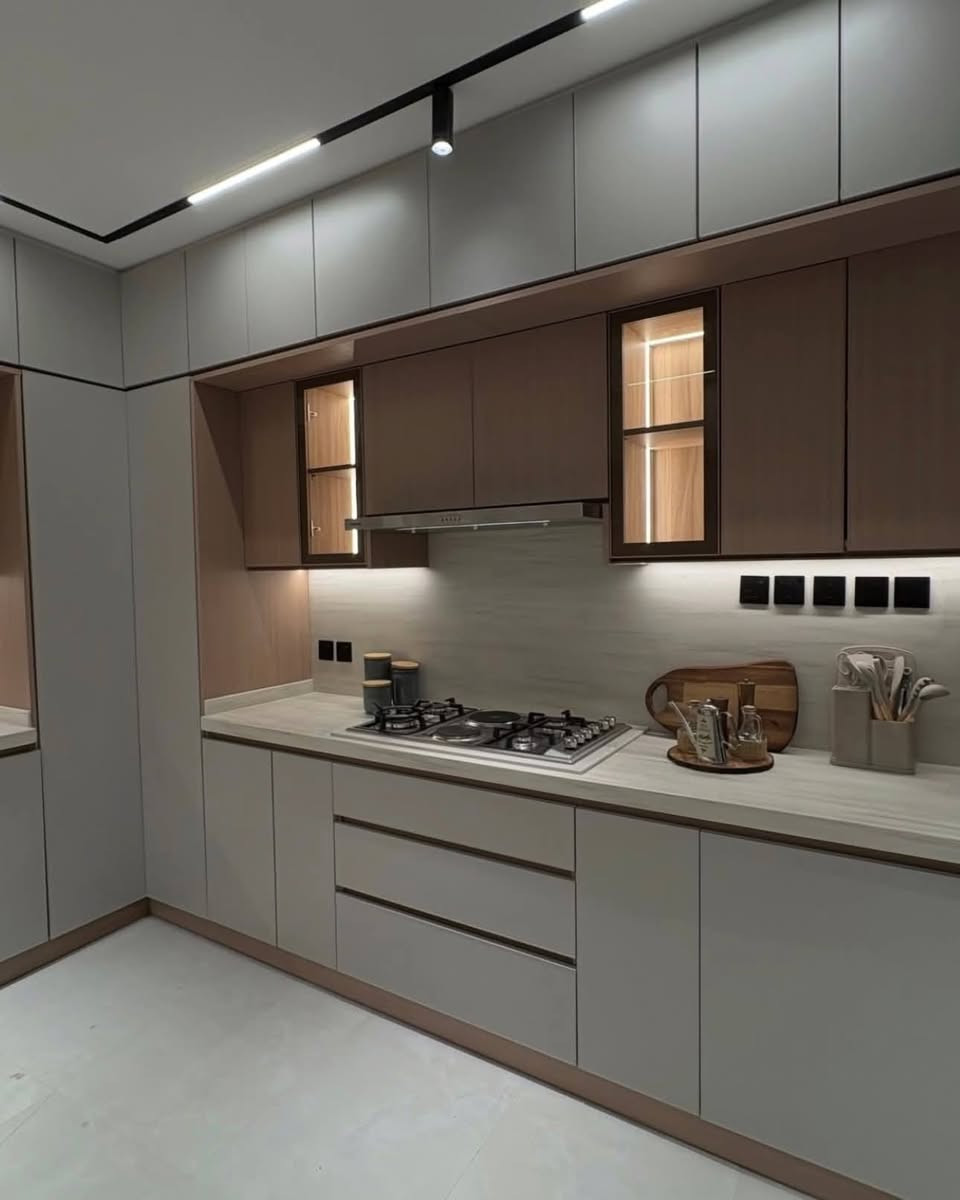 ✨ ذوقك هو الأساس… وإحنا نحوله إلى واقع ✨
أي تصميم يخطر ببالك، أي لون تتمناه، وأي تفاصيل تحلم بيها… ننفذها إلك بدقة عالية وبجودة ترضيك، لأن رضاك هو هدفنا الأول.
🔷 الوارث للمطابخ التركية وأعمال الألمنيوم
إتقان في العمل… وأناقة في التصميم ✨
نوفر لكم كافة الأعمال الخاصة بالألمنيوم والمطابخ بأحدث التصاميم وأفضل المواد:
🔹 مطابخ تركية حديثة بموديلات عصرية
🔹 كاونترات مطابخ بجميع الأنواع
🔹 محجرات ألمنيوم للسطوح والدرج
🔹 أبواب ألمنيوم
🔹 شبابيك ألمنيوم
🔹 جميع أعمال الألمنيوم الحديثة حسب الطلب
💯 نشتغل حسب طلب الزبون
(أي تصميم – أي لون – أي فكرة) ننفذها بدقة واحترافية عالية
📍 العنوان:
ذي قار – قلعة سكر – شارع المجمعات
مجاور مجمع العجيب، خلف مول المدينة (علي خيون الجديد)
📞 للاستفسار والحجز:
*********** واتساب – أحمد
*********** واتساب
✨ الوارث للمطابخ التركية
دائماً متميزون… ولسنا الوحيدين، لكننا نحرص أن نكون خياركم الأول ✨
