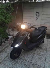 ياماها اكزز Z ياباني قبق نفخ ستان كهربائي نوزل خطين طلاعات جانبيه ماشي...