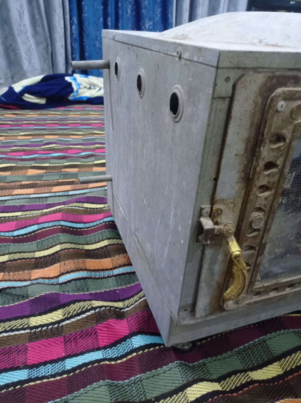 السلام عليكم فرن نضيف وشغال ما مستخدم هواي


**إذا كنت صاحب هذا الإعلان وتريد حذفه لأي سبب، رجاءا أرسل رسالة إلى الدعم الفني**