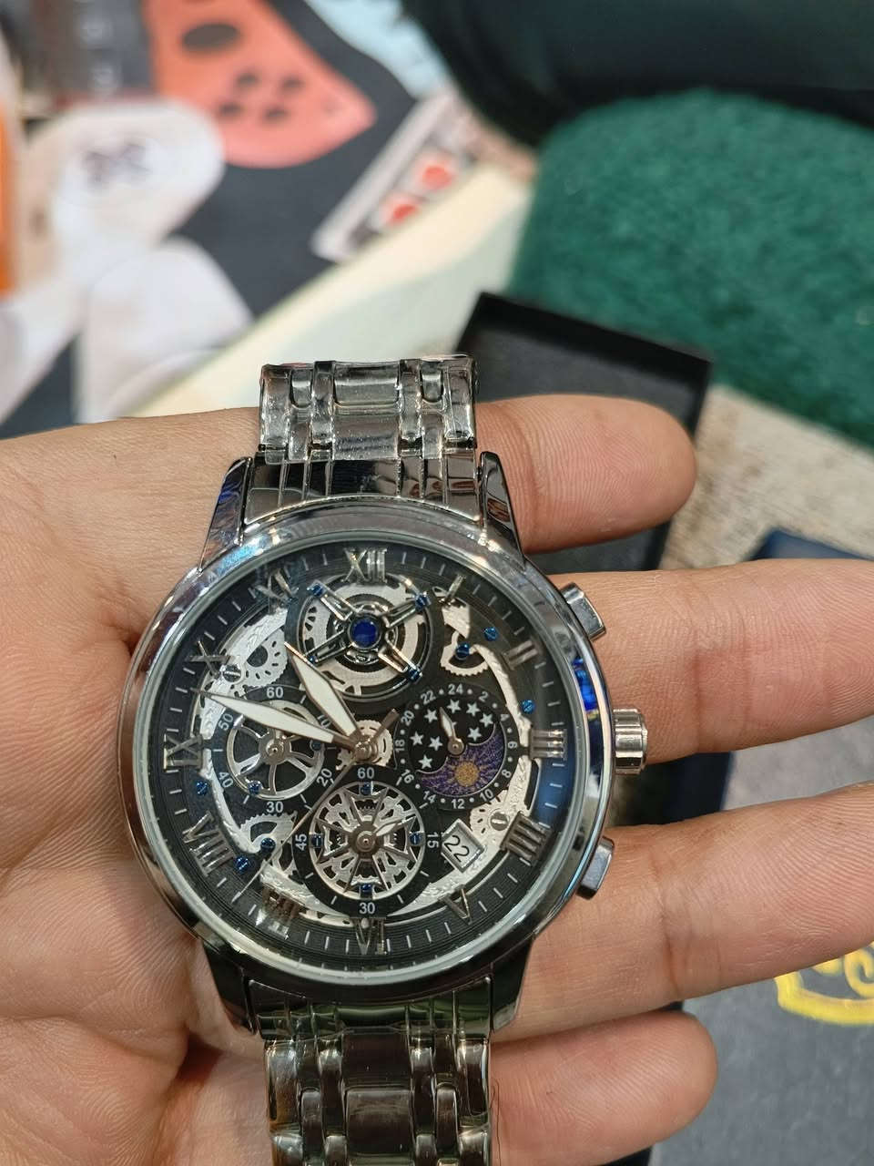 هذا الجمال ب 18 الف 
توصيل ب 5 
محافظات 6
***********
