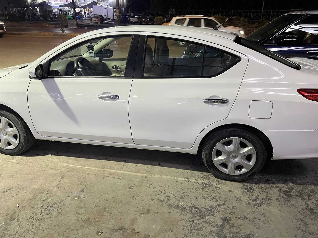 سني موديل 2025.     ماشية 38  مكفولة كفاله عامة السيارة العنوان بغداد السعر 123 بيه مجال بسيط 
***********
