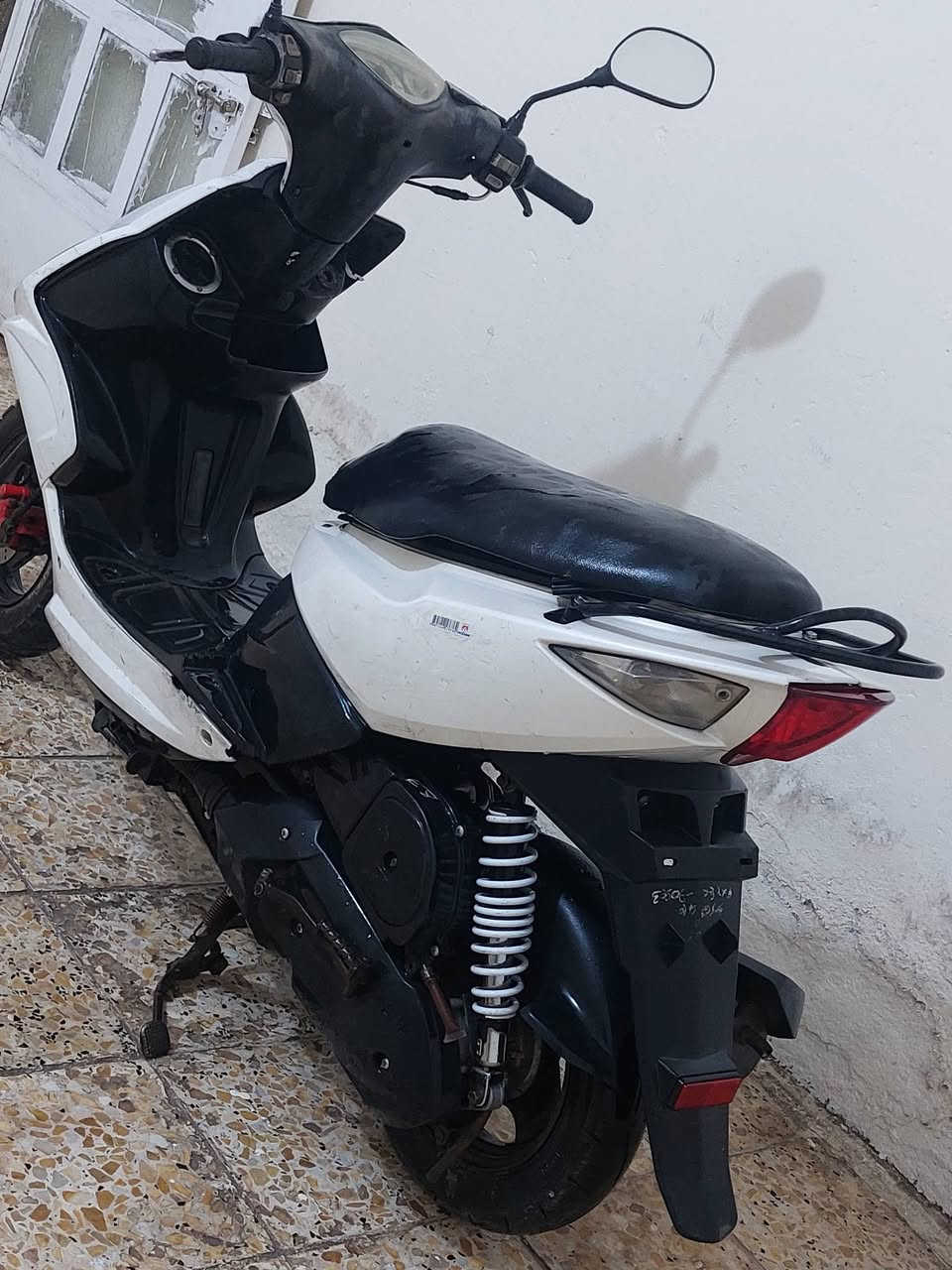 سلام عليكم من رخصة الادمن ماكس مضلع حديث ياباني ختم واحد كفرات بلاد مكينه خير من الله برغي ممفتوح نص نكره سلف هندر كله شغال دشبول لونين لايت زنون ثلجي قفل ستيرن قفل اكسل جوزه كله شغال دراجه على وضع رمبه عنوان بغداد مدينه الصدر سعر ٦٥٠ الاستفسار *********** متواجد وتساب وتصل
