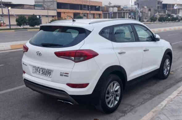 البيع توسان مديل 17 فور ويل خليجي بيهه صبغ قطعه واحده بنيد مكينه 2400 السعر 162 رقم الهاتف ***********
