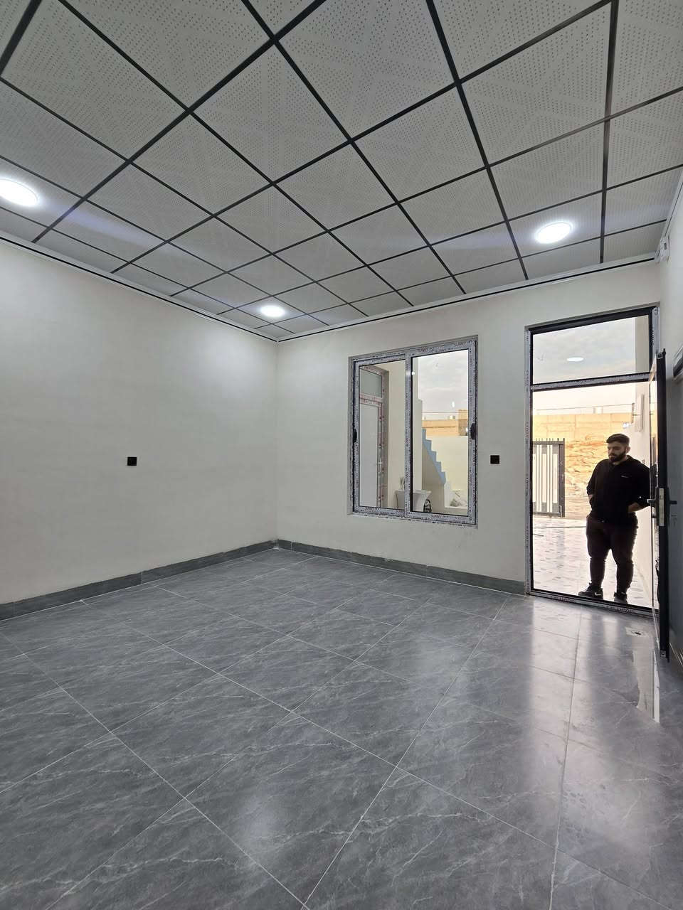 دار ين للبيع ١٠٠ متر رقم فول كاشي بيت جديد سفر مامسكون احد
موقع كركوك دروازاعلي طريق سليمانيه قريب جامع خديجه
شراي يتصل 
*********** اسيا
***********كورك
