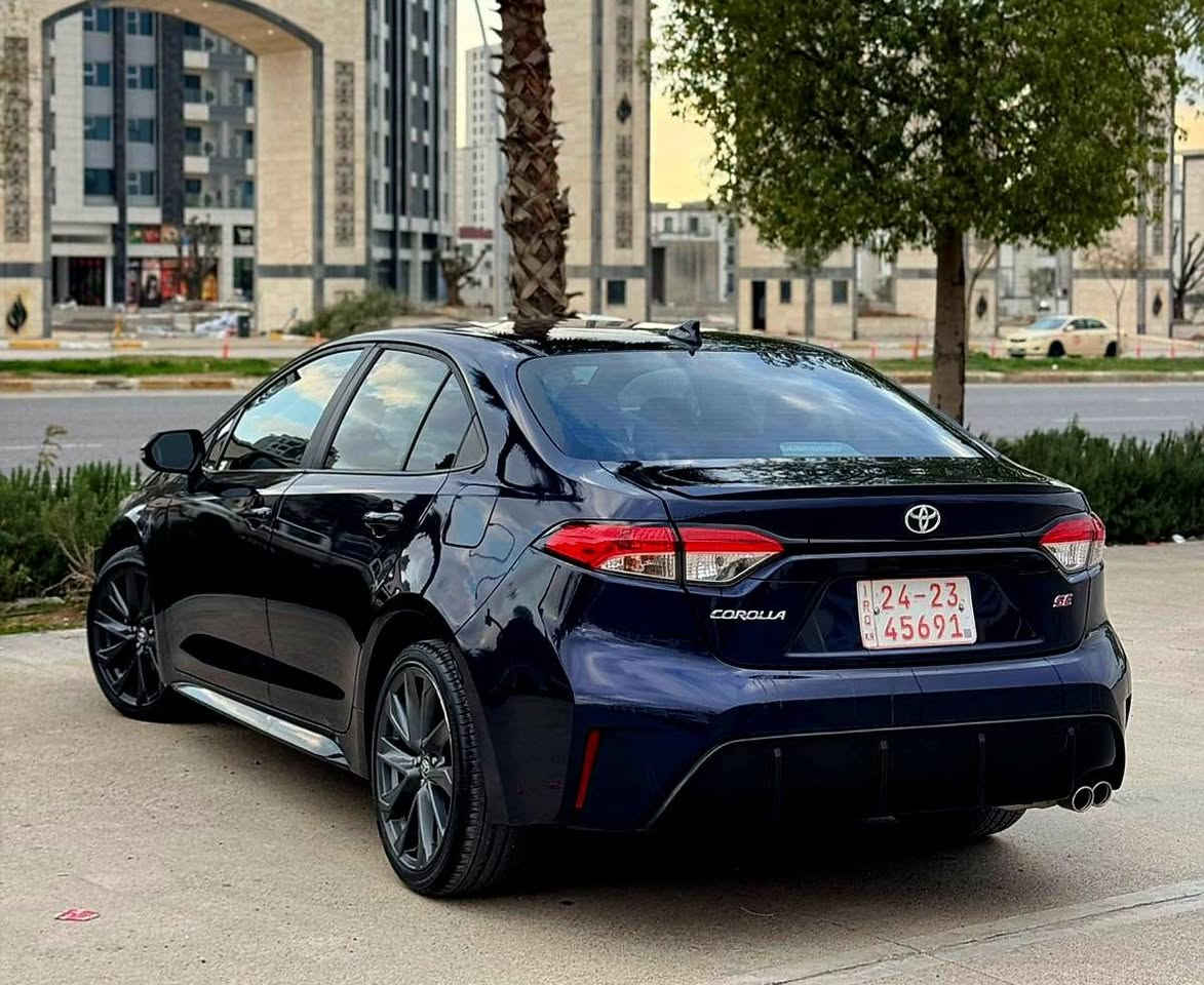 Toyota crolla 2024 SE
مؤديل 2024  
مواصفات SE
(به صمه ، شغال ،  شاشه گه وره ، ويل گه وره، سبؤرت، ٥ رادار ، بريك به سمه ، تحديد سورعه ، لايت زينؤن ، خه تى جاده،   ) بارجه و نيوو  سبوغ بي زؤري  هه موو شتيكى به شه رت ( گيروو مكينه تبريد ، رادار به رد بلادي ) هموو شتي شريكه يه )*********** أربيل, العراق
