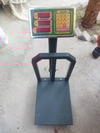 إلكترونيات • مستعمل • نضافة 90/100