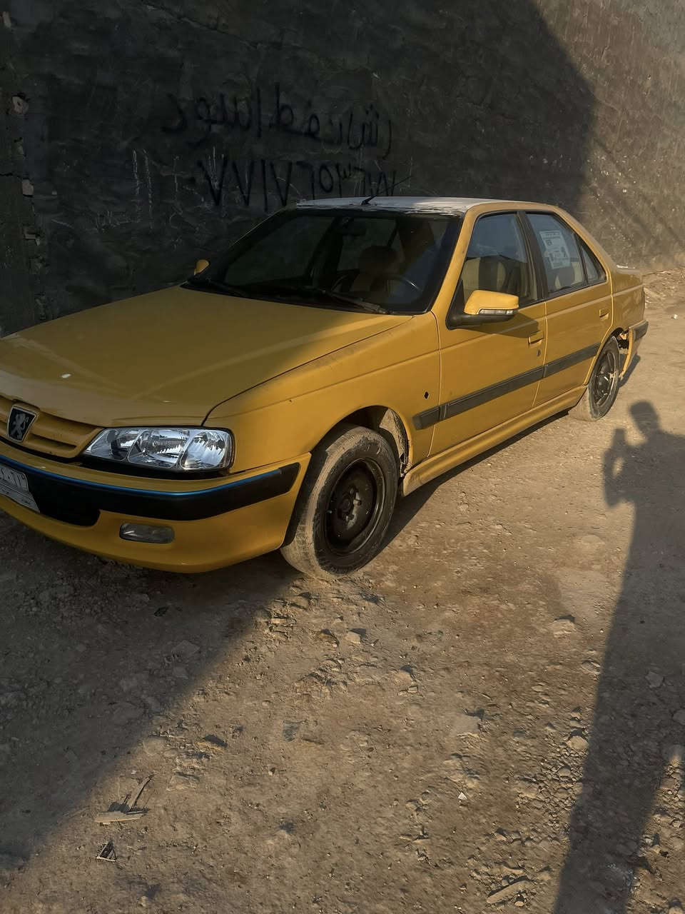 اسلام عليكم بيجو بارص للبيع موديل 2016 سياره بسمي سياره نضيفه وكله شغال السعر 48 وبيها مجال بسيط ***********
