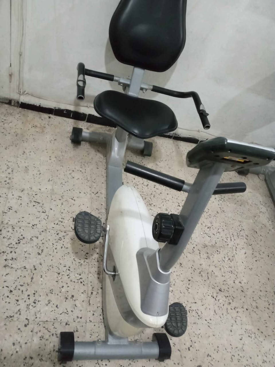 دراجة رياضية منزلية للتاهيل الحركي


**إذا كنت صاحب هذا الإعلان وتريد حذفه لأي سبب، رجاءا أرسل رسالة إلى الدعم الفني**