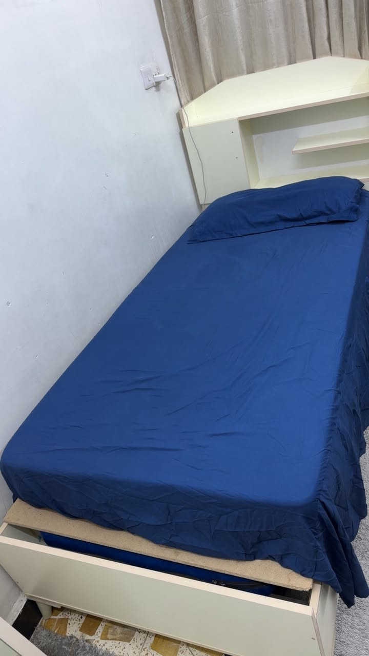 جرابي ثنين للبيع تسكام وتصميم تركي نضيفات جداً مكانهم بغداد السعر ٢٥٠الشراي فقط يدخل خاص


**إذا كنت صاحب هذا الإعلان وتريد حذفه لأي سبب، رجاءا أرسل رسالة إلى الدعم الفني**