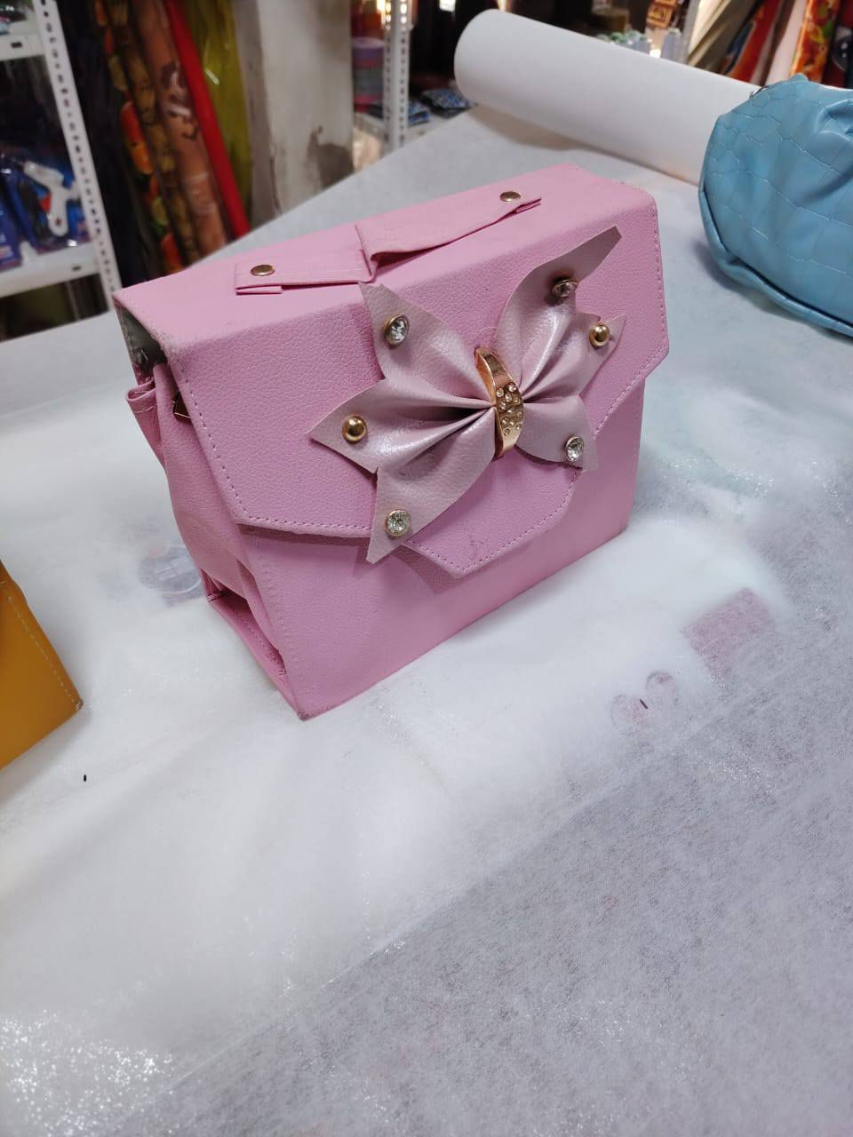 تخفيضات اليوم  سعر القطعه 2000 🔥🔥 3 قطع اب 5000
العنوان حي العسكري خلف روضة البراعم مقابيل الصوره


**إذا كنت صاحب هذا الإعلان وتريد حذفه لأي سبب، رجاءا أرسل رسالة إلى الدعم الفني**