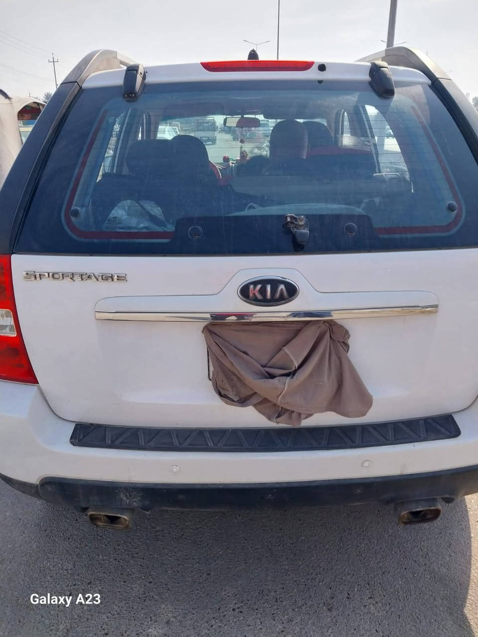 السلام عليكم.
السلام عليكم.
سبورتج 2009 خليجي داخل عسلي رقم بغداد الماني السنوية بأسمي لغاية عام 27 محرك 2000 مكينه وكير كفاله تبريد تدفئه شغال سقف سلايت سياره نظيفة السعر 130$ الاتصال *********** بغداد او على الخاص.
