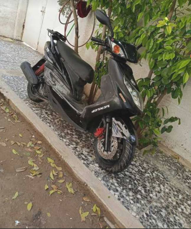 السلام عليكم سكنس فحل  للبيع الدراجه  كهربائيات الدراجة سلف هندر  كلهة شغالة كفاله عامه شلعه ومعدل كلشي اشك الكاعد تجي وشوف بعينك مكينة نضيفة بيهة بلادي جيب مصلح  المكان بغداد الغزالية للاستفسار خاص السعر550وبيهة مجال


**إذا كنت صاحب هذا الإعلان وتريد حذفه لأي سبب، رجاءا أرسل رسالة إلى الدعم الفني**