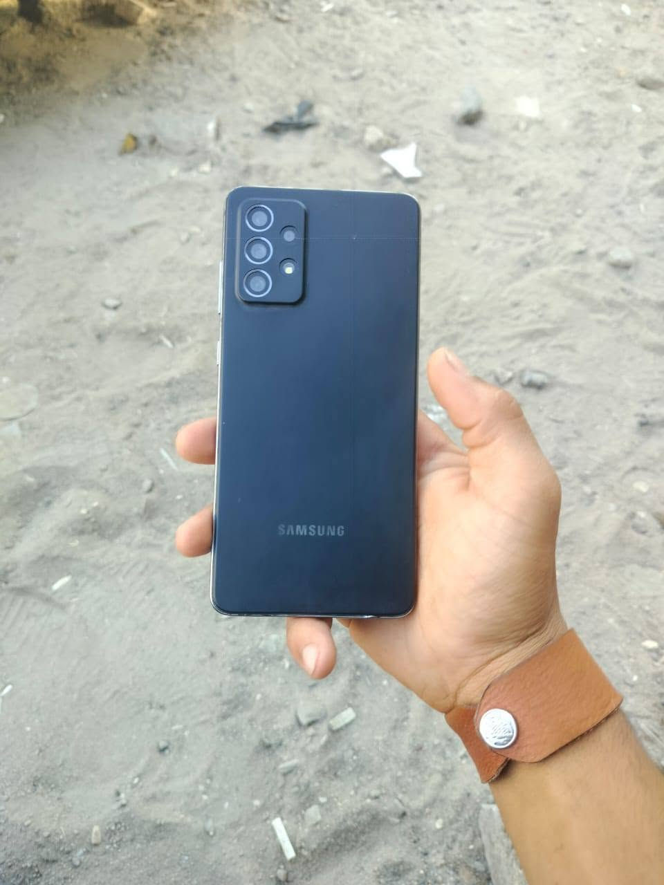 A72للبيع مراوس
الشاشة6.7 بوصة - 90 هرتز - Super AMOLEDالذاك

رة الداخلية  256 جيجابايت الرام 8 جيجابايت الكاميرا64 + 8 + 12 + 5 ميجابكسل لمعالجSnapdragon 720Gالبطارية5000 مللي أمبير - 25 واط


**إذا كنت صاحب هذا الإعلان وتريد حذفه لأي سبب، رجاءا أرسل رسالة إلى الدعم الفني**