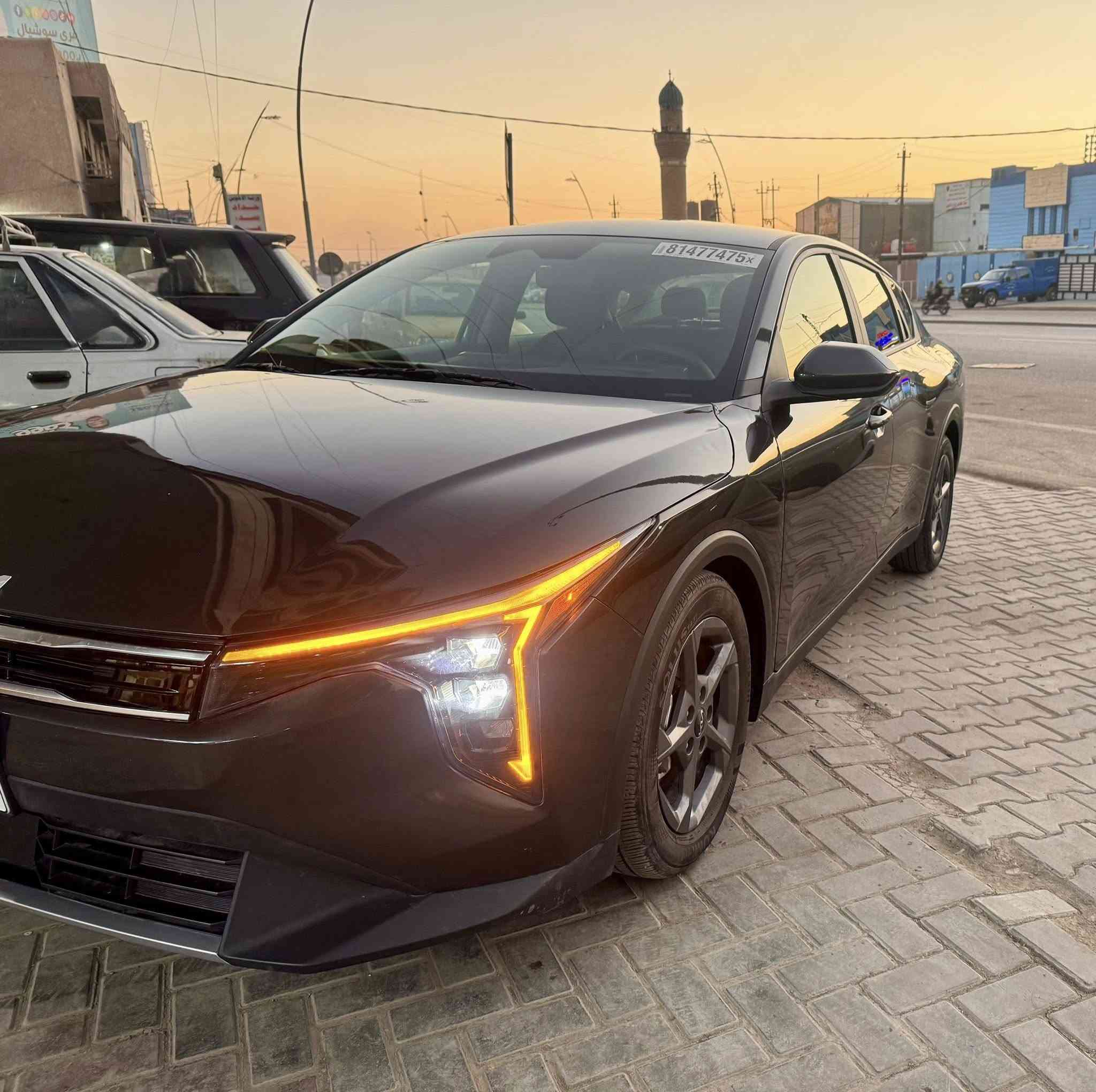 لام عليكم
كيا K4 LX
موديل 2025
 قطعة وحده صبغ فقط بنيد 
ماشية 7،900 ميل حاليا
مرقم بغداد 
صور الحادث مرفقة 
السيارة تشتغل وتمشي 
السعر 178 ورقة
17،800 $ 
اي استفسار الاتصال على : 
***********
