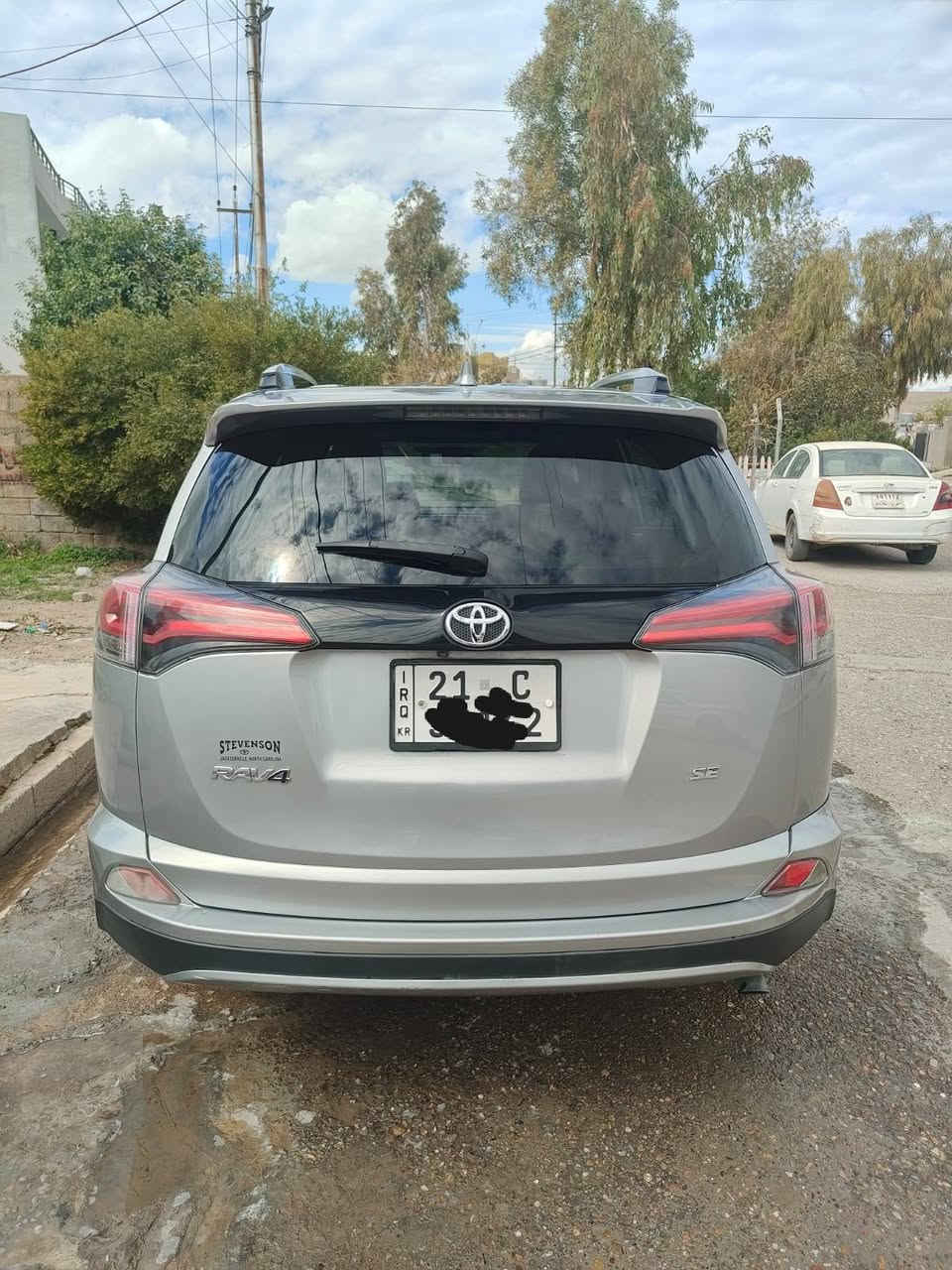 تويوتا راف 4 SE 
(2018) رقم سليمانيه
TOYOTA RAV4
🌿 التفاصيل
بلد المنشا. ياباني 🇯🇵
🚘 الموديل 2018
🚘 سعه المحرك 2.5L
🚘 مقاعد جلد
🚘 فتحه سقف سلايد
🚘 حساسات اماميه
🚘 حساسات خلفيه
🚘 لايت +LED
🚘 بك لايت+LED
🚘 ويل 18
🚘 4 دسك
🚘 بصمه
🚘 تحديد سرعه
🚘 كشن تبريد و تدفه
🚘تحديد المسار الطريق
🚘 شاشه كبيره
🚘 اوضاع القياده. ECO.SPORT
🚘صندوق شفت كهرباهي
🚘 نضام مانع الانزلاق
🚘 نضام ABS
🚘 ا Bluetooth
🚘 اشارات بل المرايه
السياره بدون ضربه
السياره باسمي
للاستفسار الاتصال على الرقم *********** اسيا
*********** كورك
