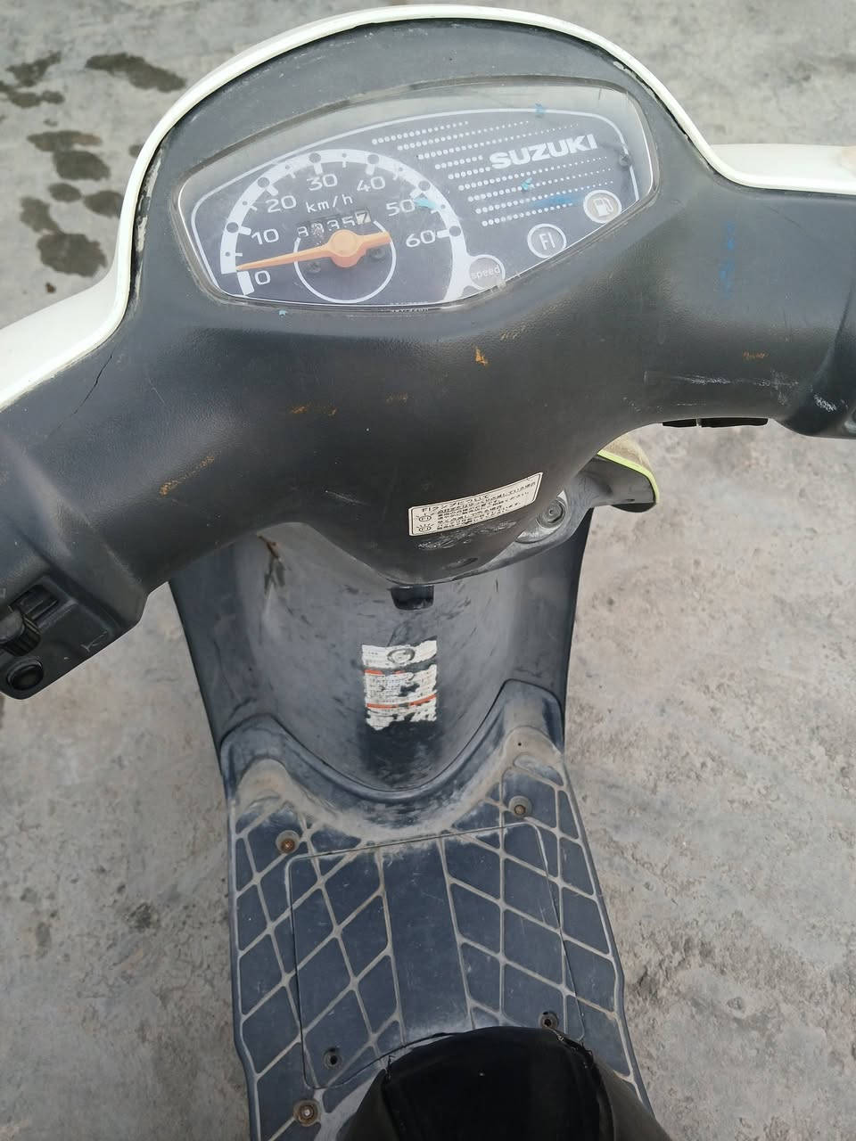 دراجة ساسوكي نضيفة مكينة مامفتوحة ب ٢٢٥ الف *********** ***********
