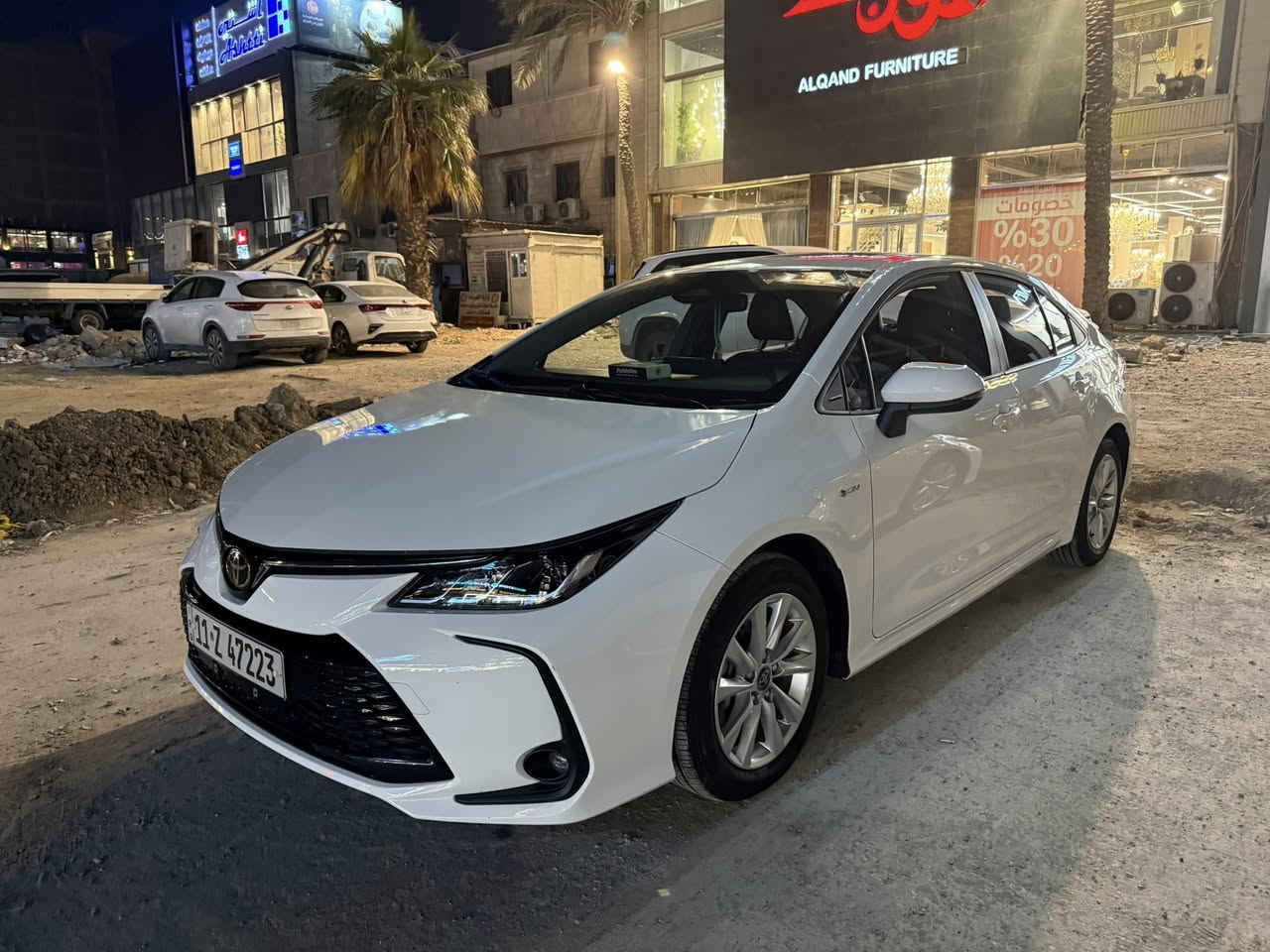 كورلا 2024 هايبرد صيني مكفولة ماشيه 12 الف السعر 150$ المنصور/***********
